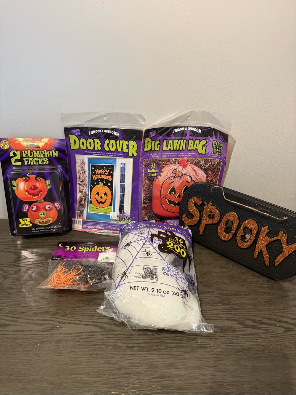 Halloween Decor